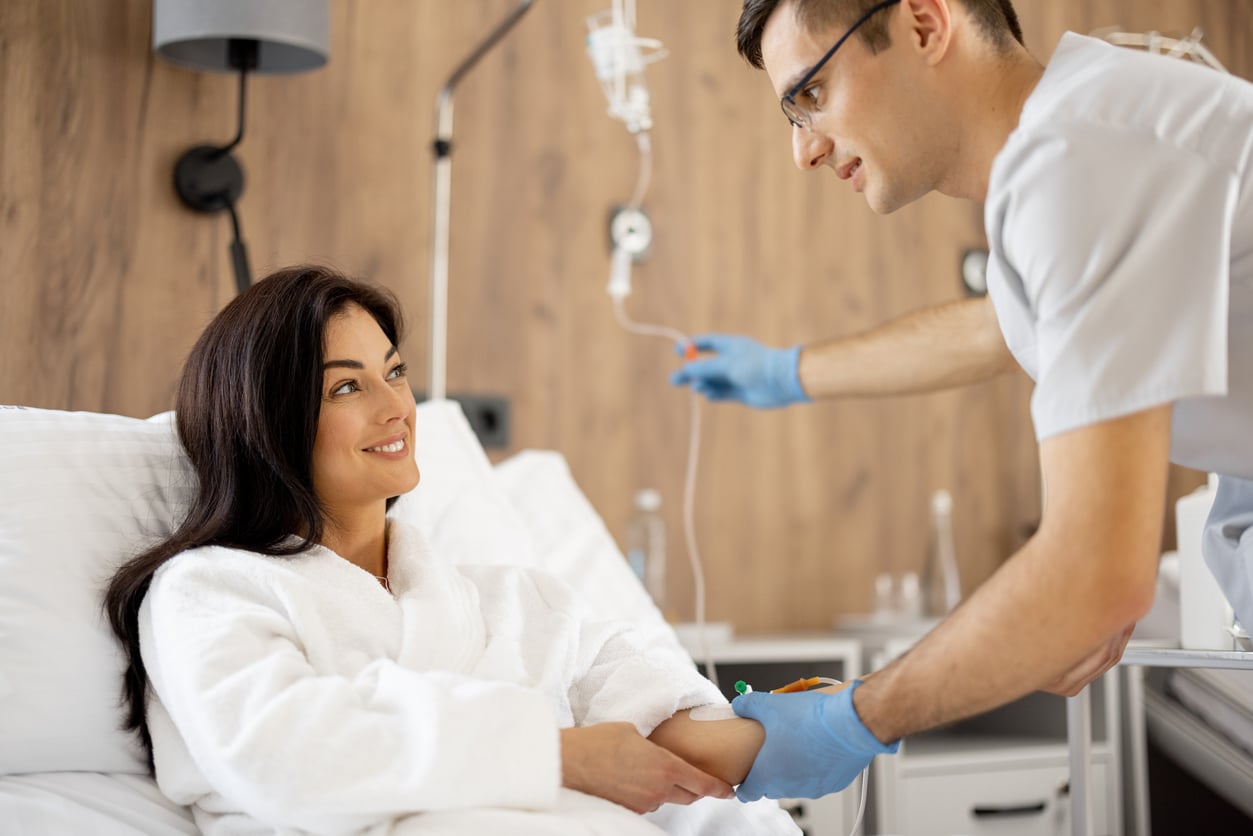 IV Vitamin Therapy UK, London: The Complete Guide to Boosting Energy, Immunity, and Recover